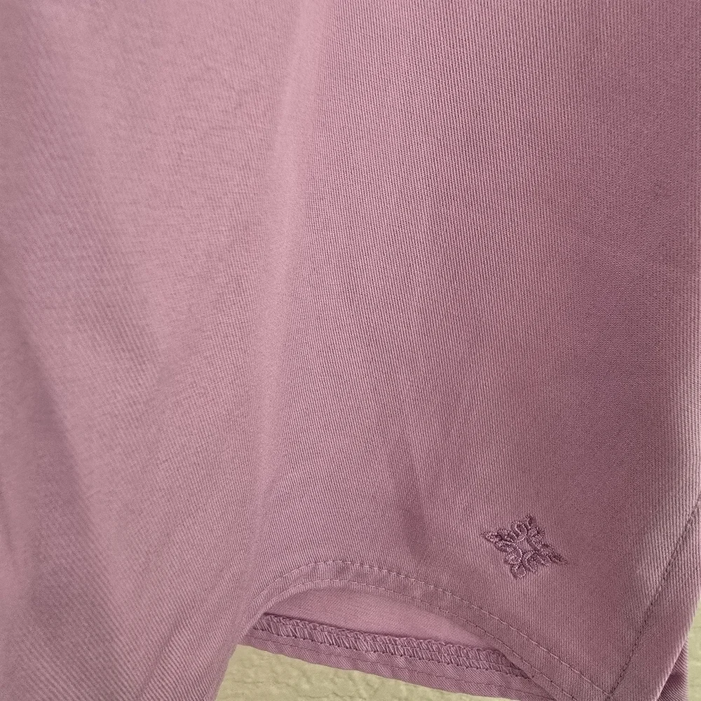 MedCouture NWT Lilac V Neck Scrub Top with Stretchy Rib Knit Shoulders XL - Picture 8 of 10
